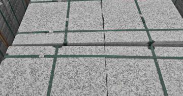 深圳芝麻白大花地铺