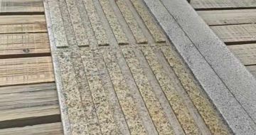 深圳黄金麻盲道石 盲条