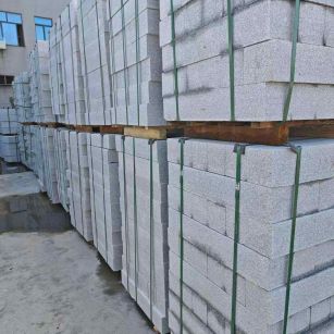 深圳芝麻白路牙石，路侧石