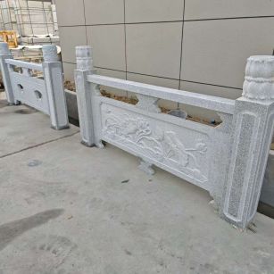 深圳芝麻白河道栏杆 石材栏杆