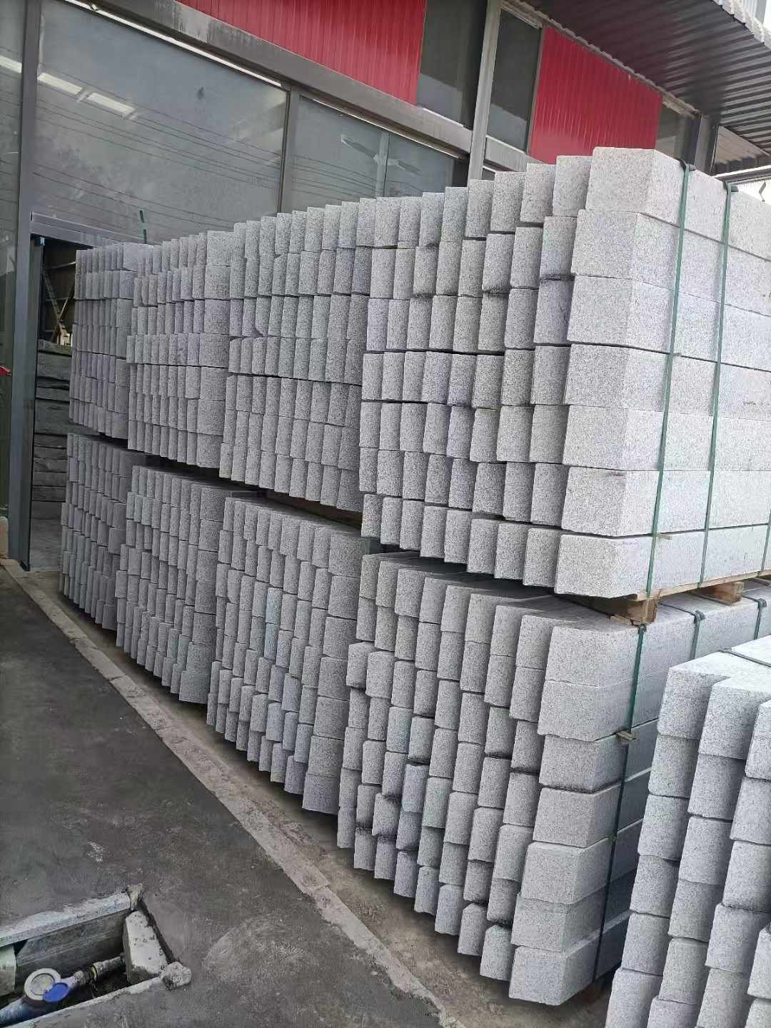 深圳芝麻白树围石 树池