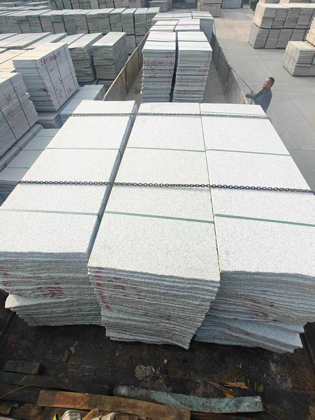 深圳芝麻白毛板，石材毛板