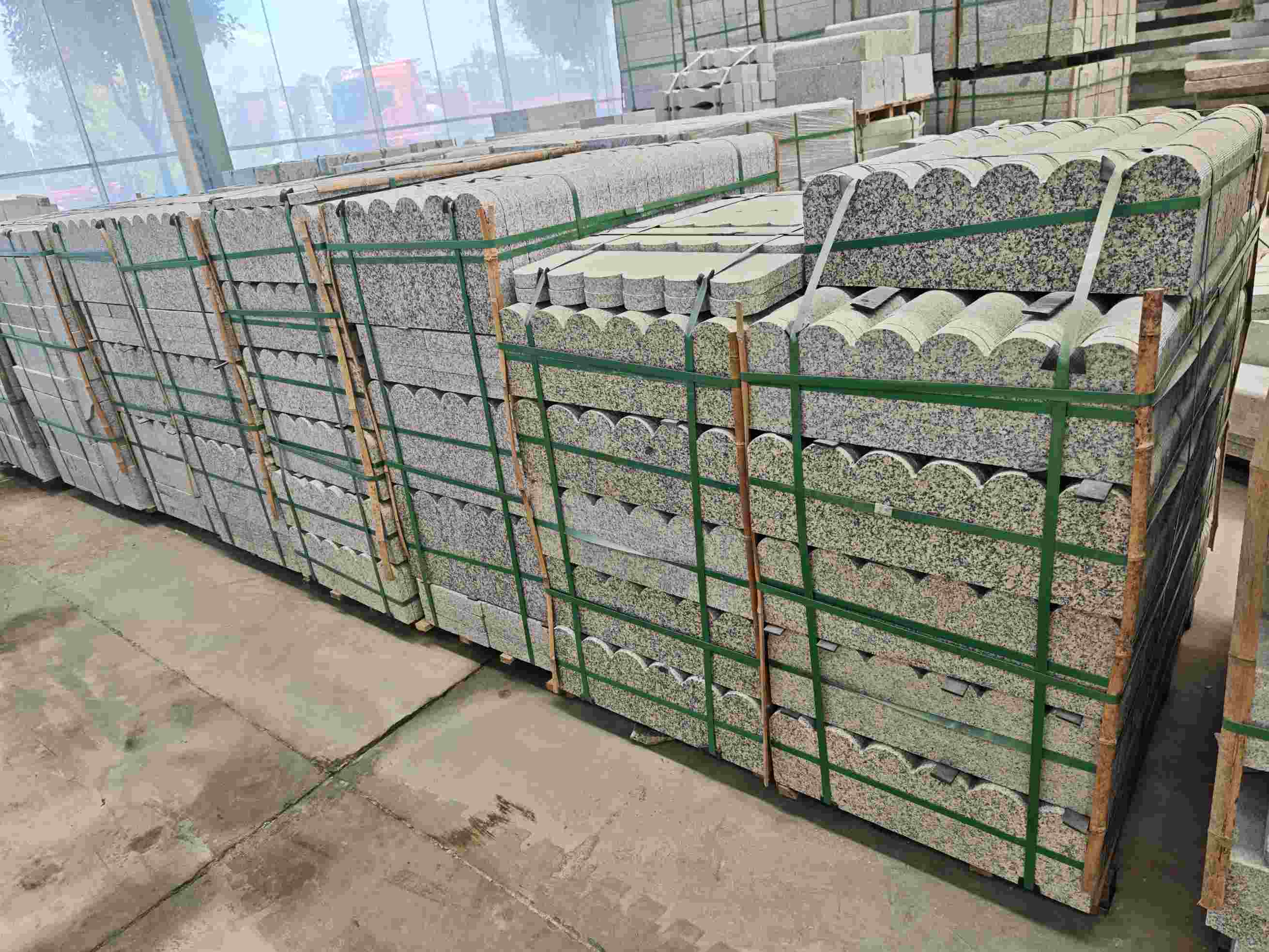 深圳芝麻白芙蓉白花边石