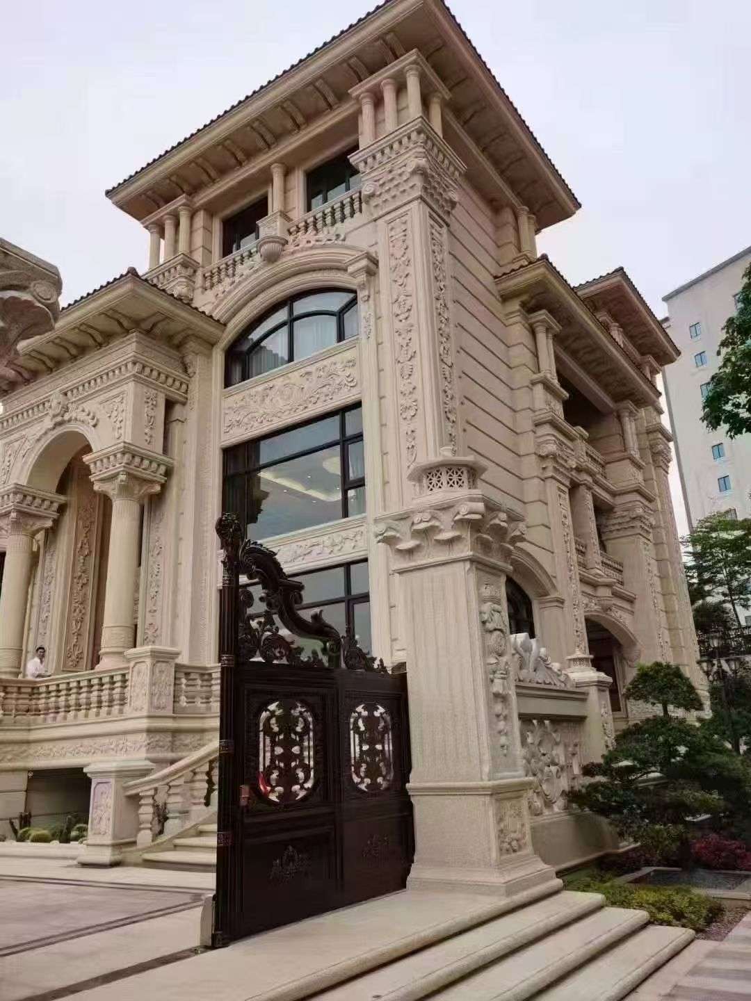 深圳黄金麻别墅外墙异形定制